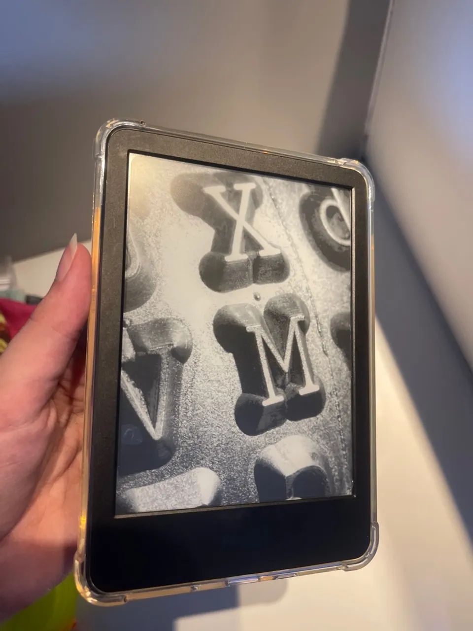 Kindle 16 GB (modelo 2024) - 6 meses de usado - Foto 3