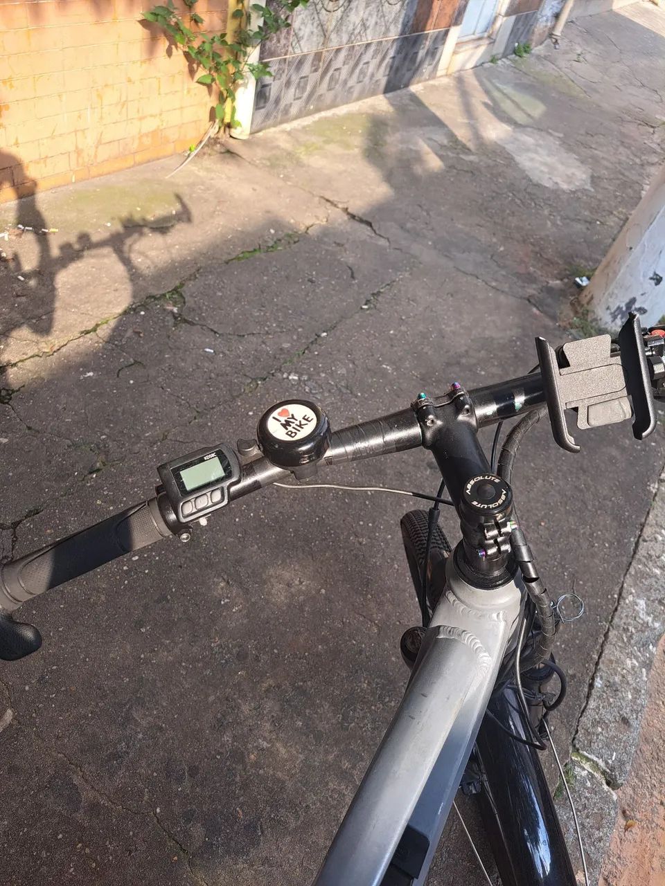 EBIKE MTB ARO 29 36 WATTS  BATERIA 11,6 Ampere.  