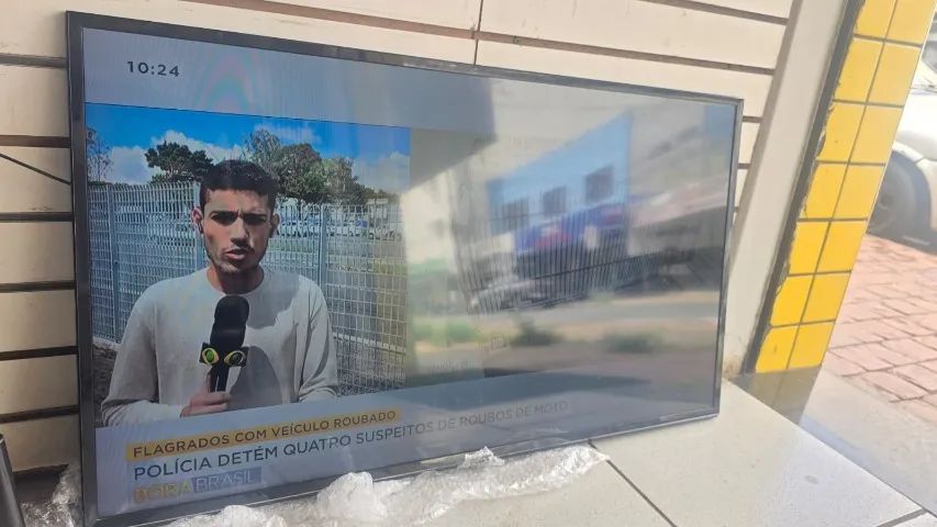 TELEVISÃO PANASONIC 40 POLEGADAS DIGITAL TELA LED FULLD - USADA (NÃO É SMART) - Foto 3