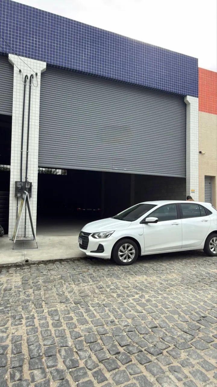 Galpão 217,5 no Bairro Universitário 