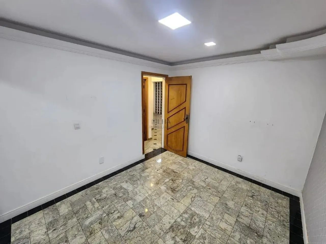 Casa para alugar em Vila Velha, Praia das Gaivotas, com 5 quartos, com 200 m² - Foto 6