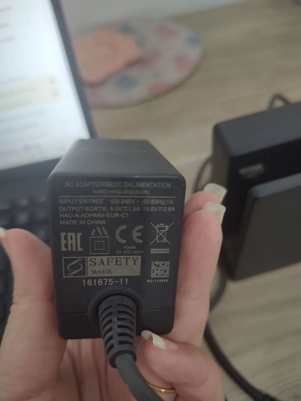 Nintendo switch doc + fonte europeia + cabo HDMI  - Foto 3