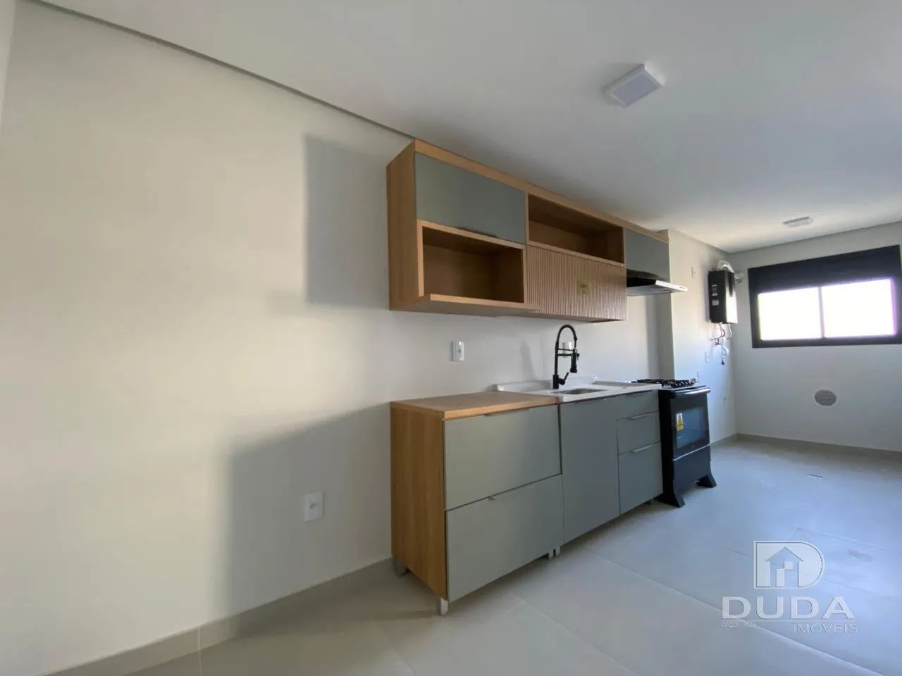 APARTAMENTO NOVO SEMI MOBILIADO - Foto 3