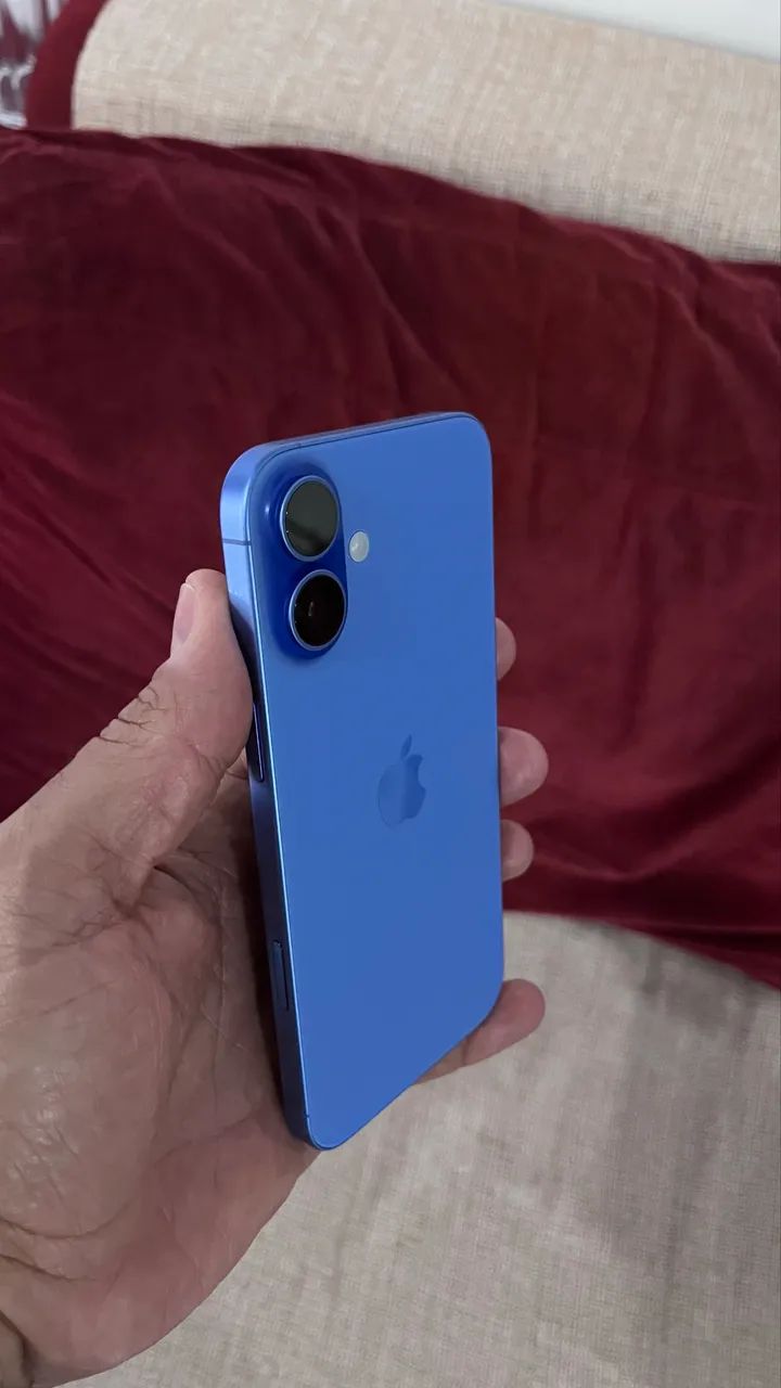 iPhone 16 PLUS  