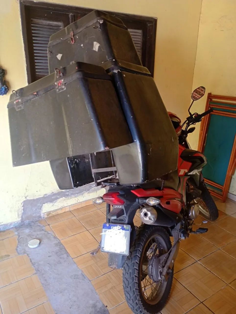 Baú bagageiro 80 litros para moto. - Foto 2
