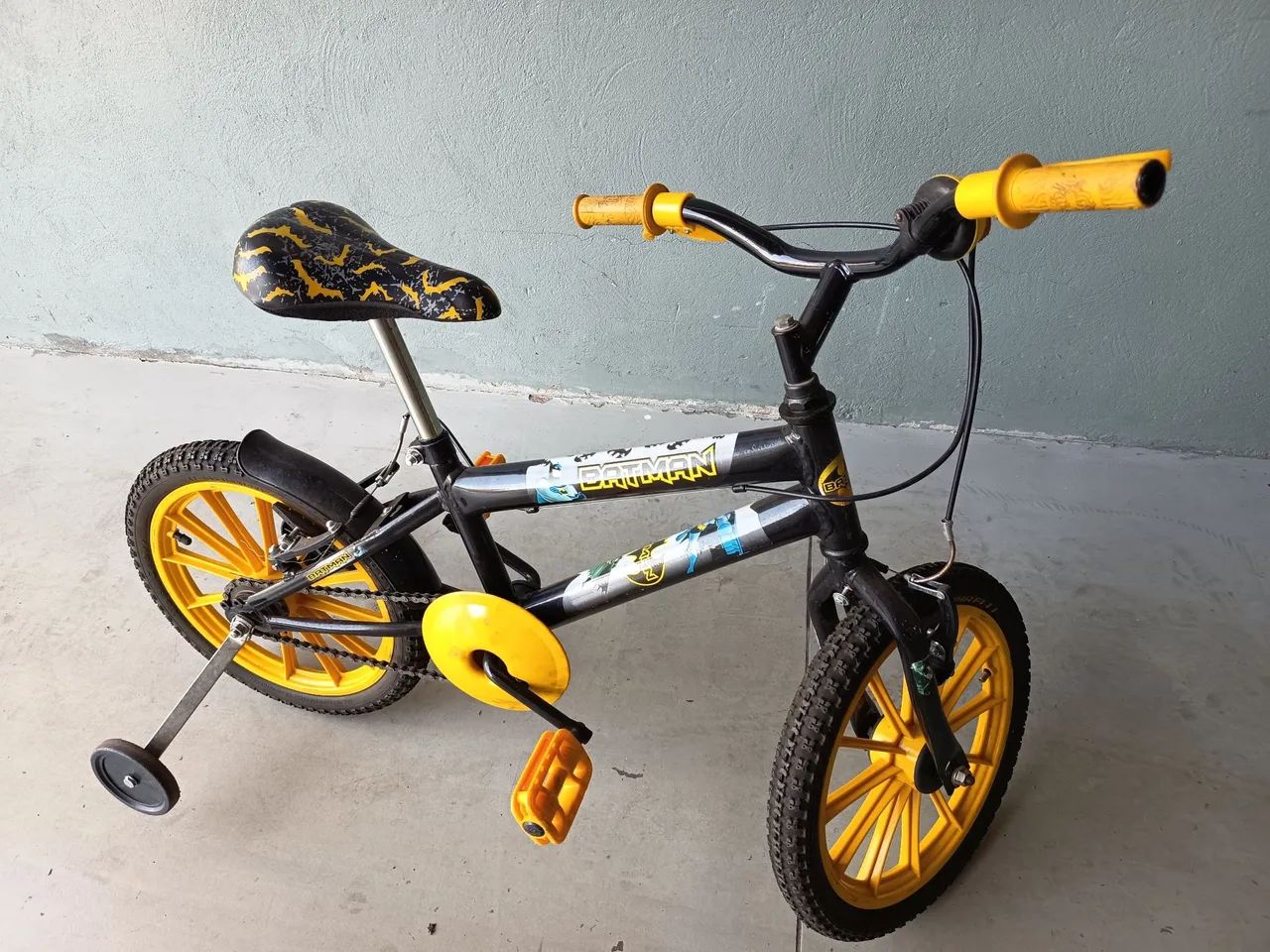 Vendo bicicleta aro 16 batman