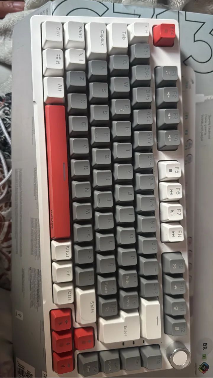 Teclado gamer pcyes 60%