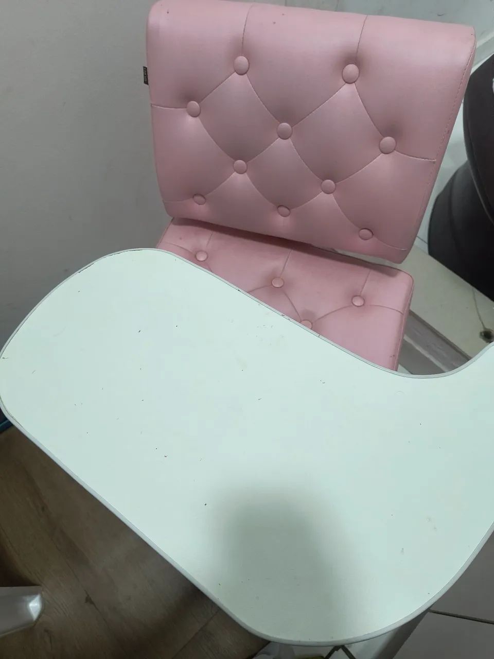 Cadeira de Manicure 