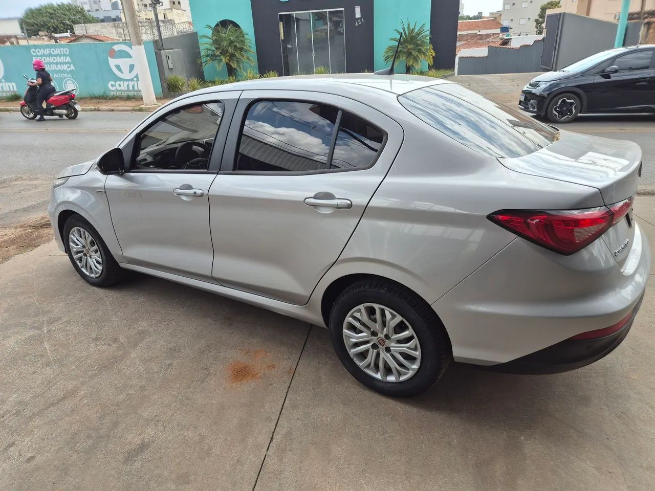 Fiat Cronos Drive 1.8 16V Flex AUT 2019 - Foto 3