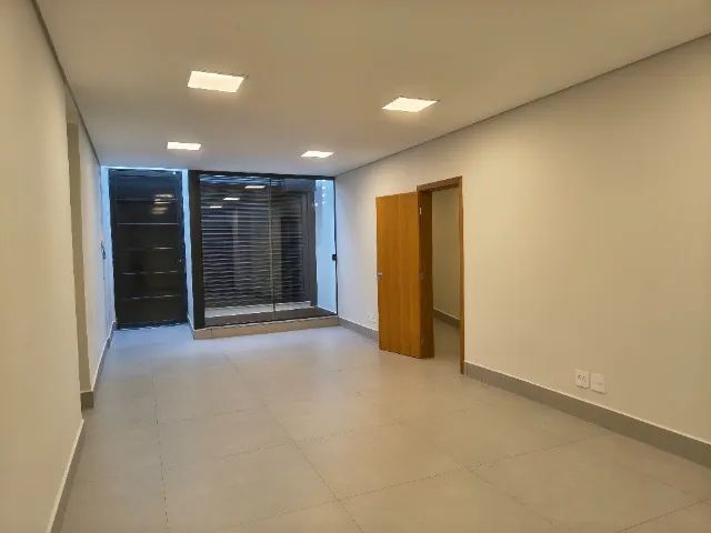 Salas Comerciais - Próx. ao Praia Clube - Foto 3