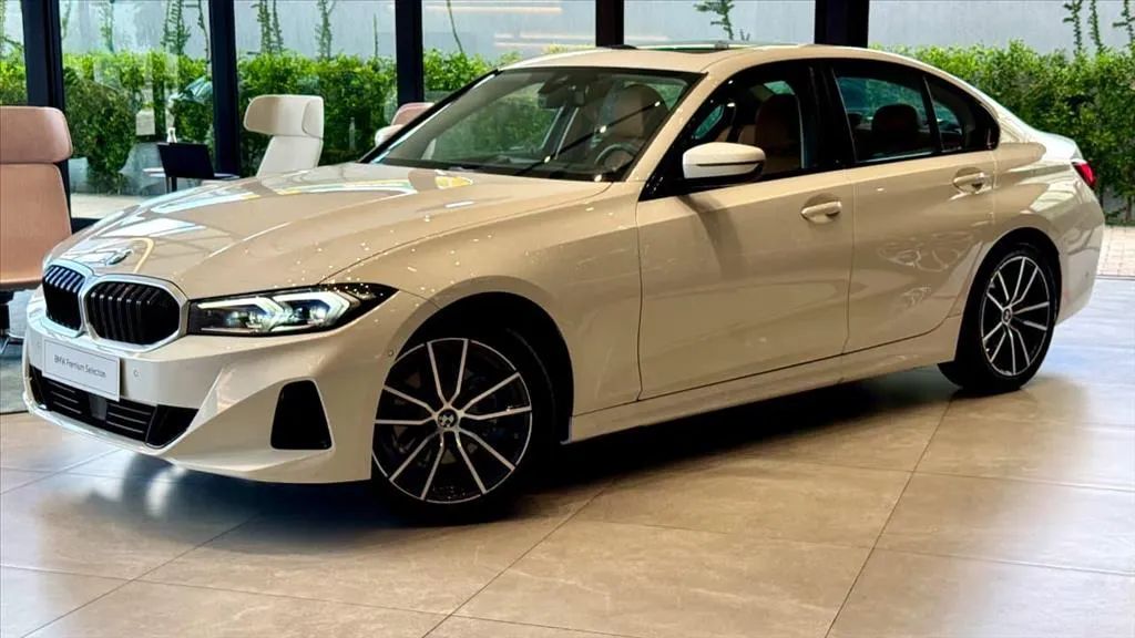 BMW 320I 320i 2025 - Foto 4