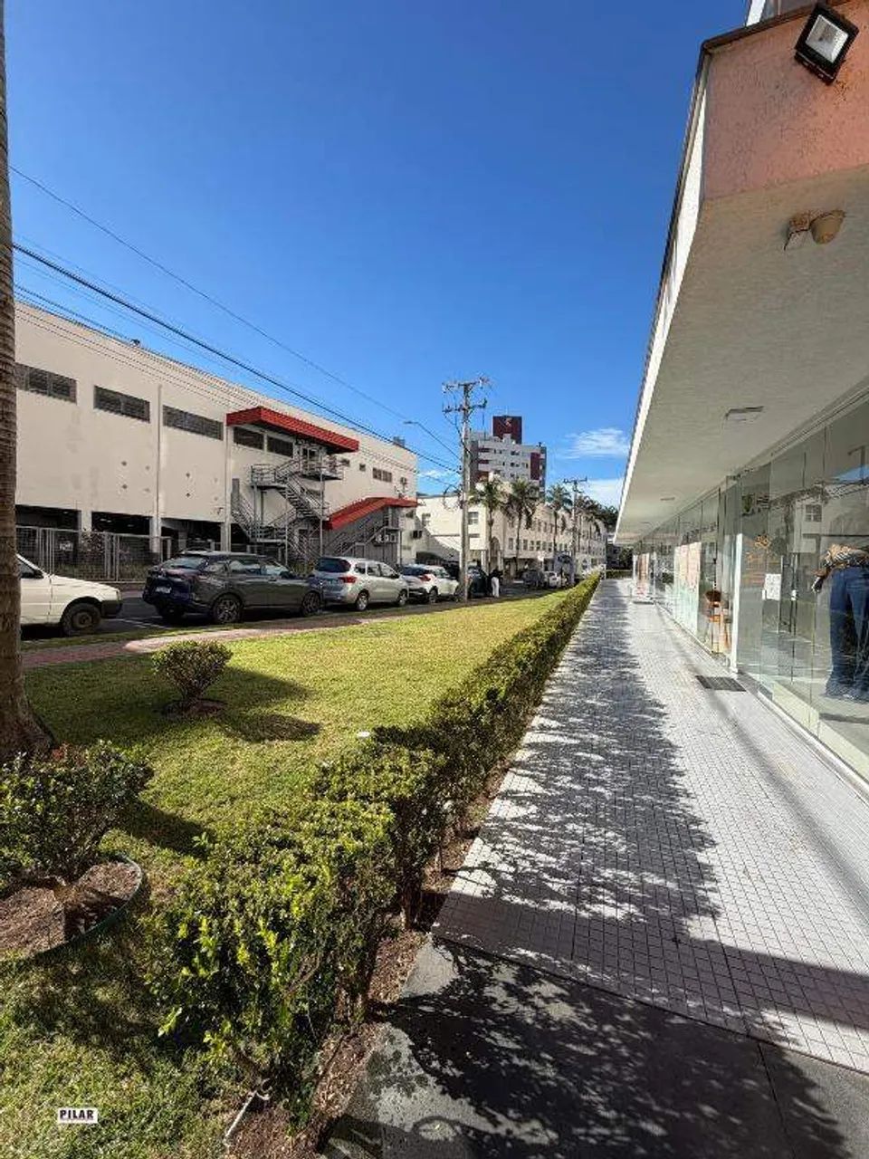 Apartamento mobiliado com 02 dormitórios para aluguel no Centro - Foto 4