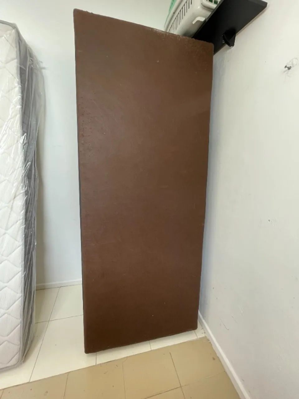 Colchão solteiro espuma seminovo ORTOBOM Base grátis - Foto 4
