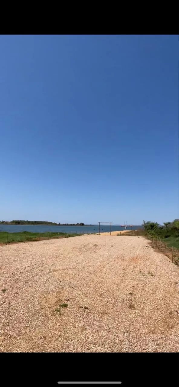 Chácara com acesso ao lago 