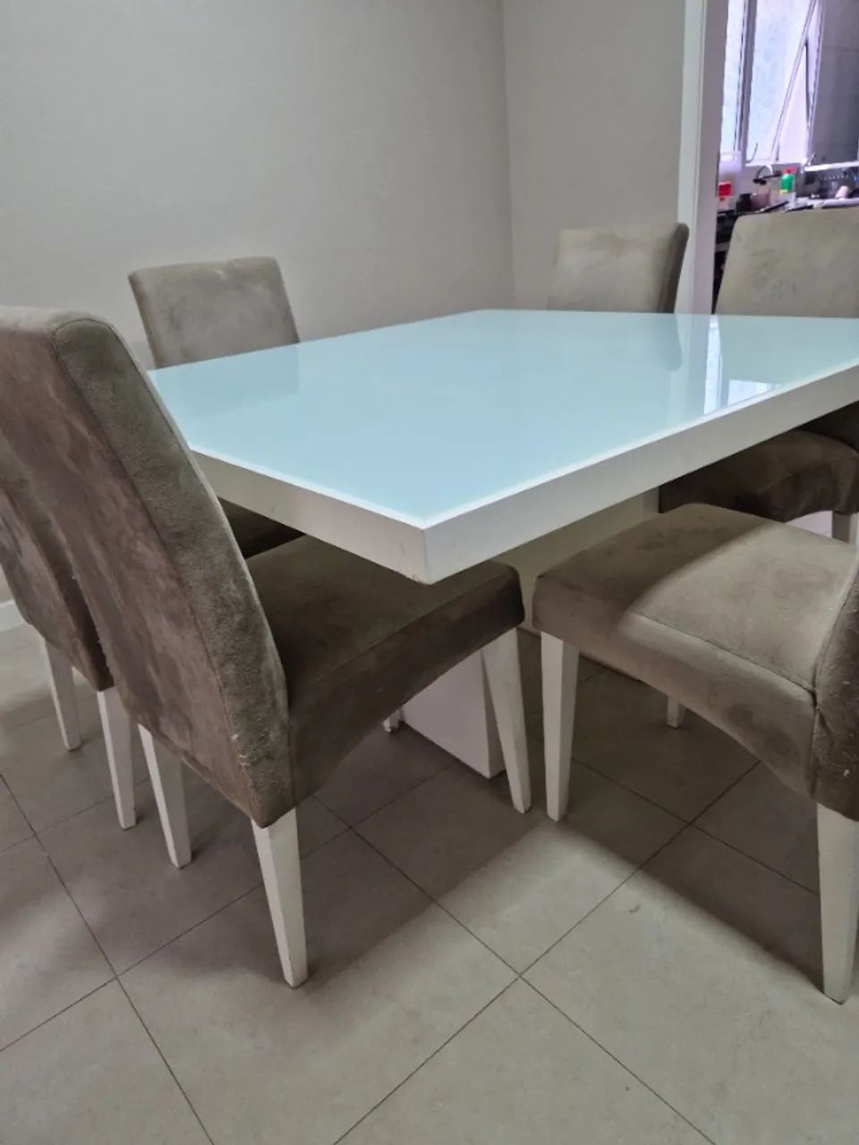 Mesa de jantar 1x40m quadrada com 6 cadeiras  - Foto 2
