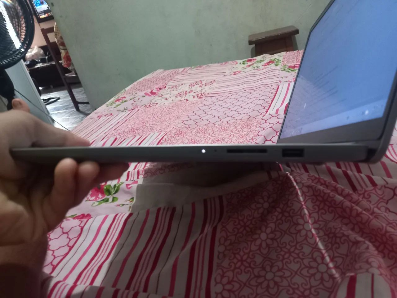 Notebook Lenovo IdeaPad 1 15IGL7 ? R$ 1.150 - Foto 3