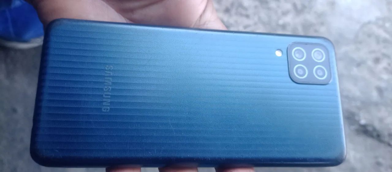Celular M12  - Foto 2