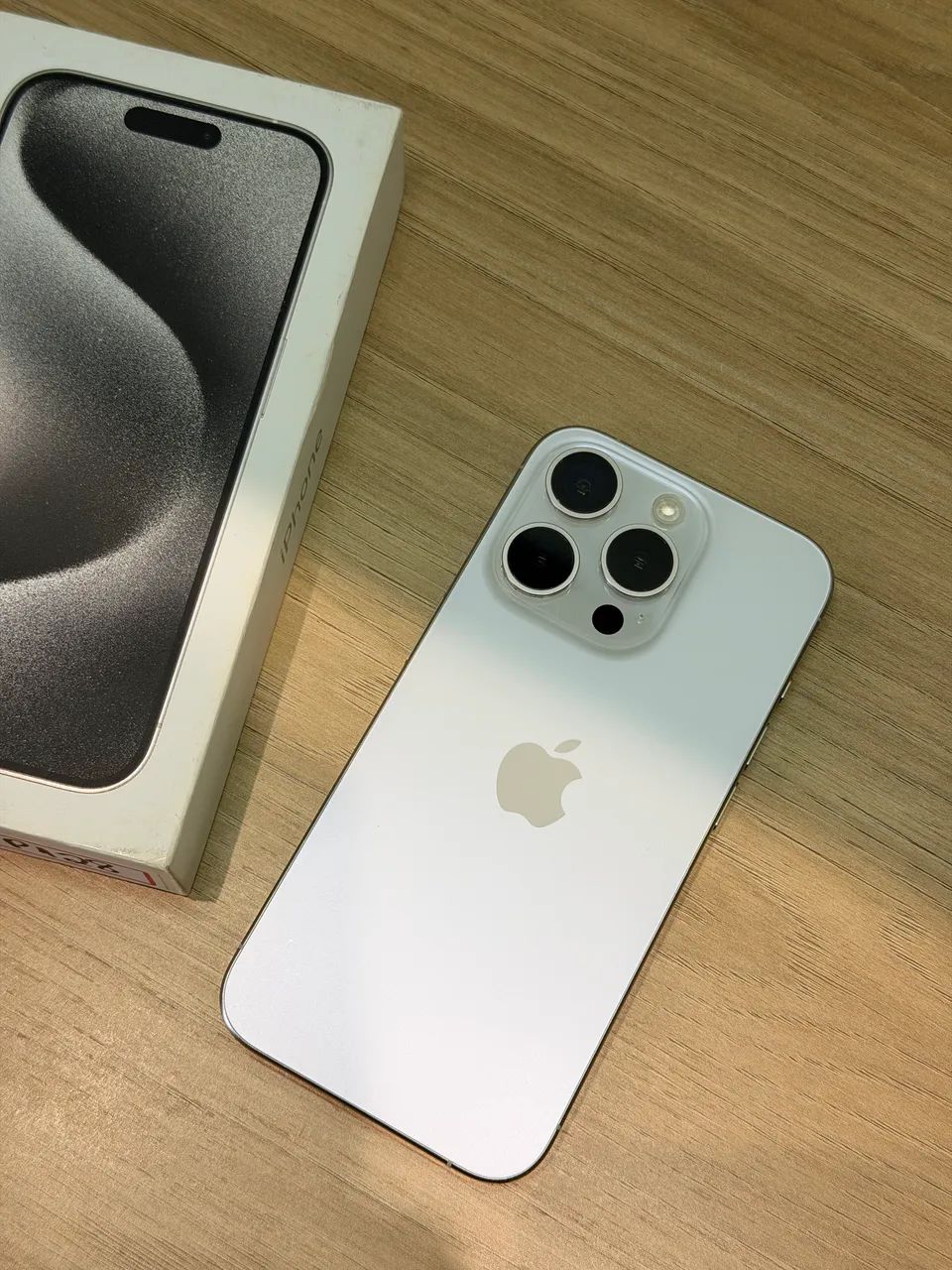 iPhone 15 Pro 128gb Branco Titanium - Foto 3