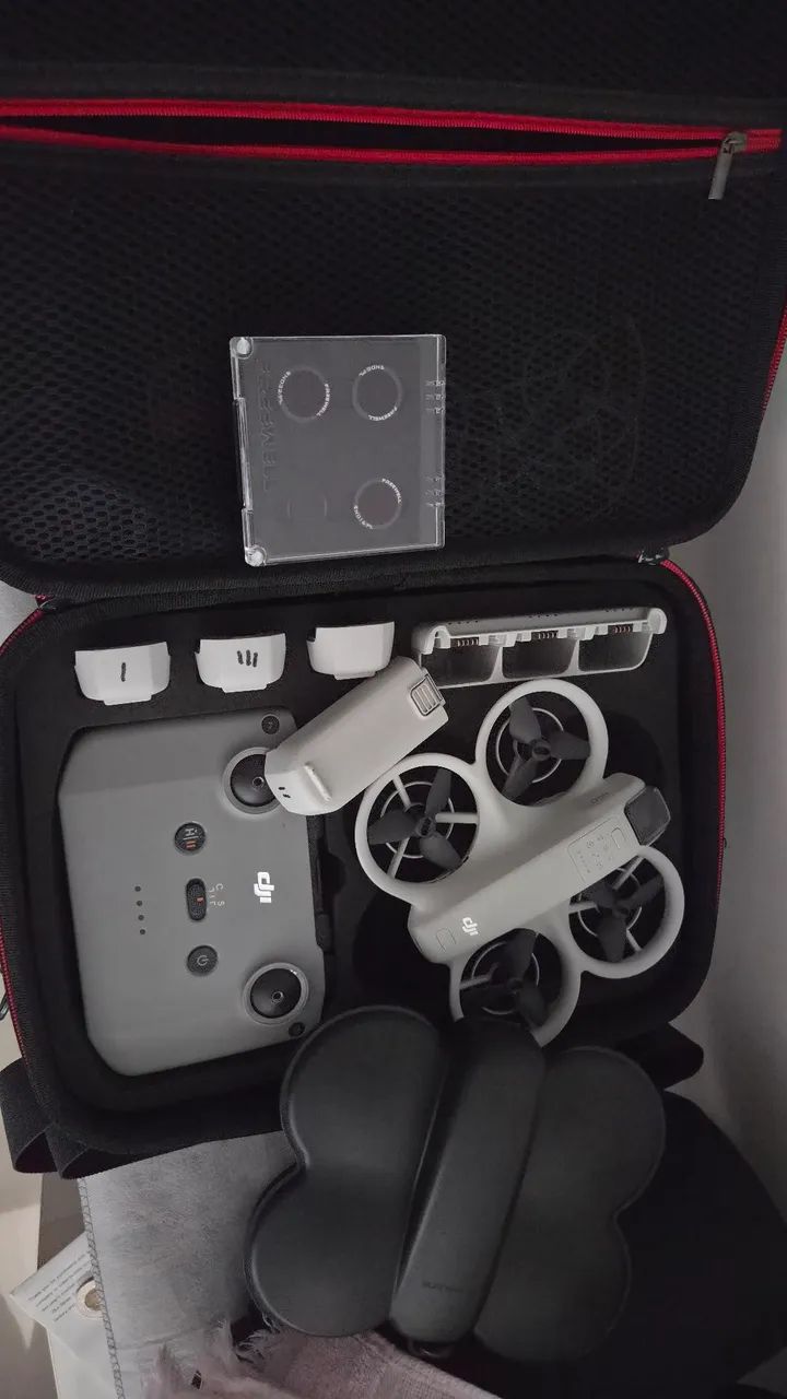  Drone DJI Neo Fly More Combo
