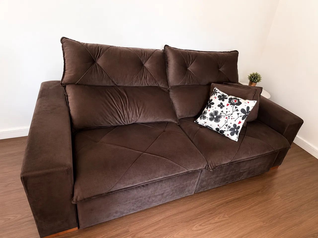 VENDO SOFÁ NOVINHO 6 meses de uso   - Foto 3