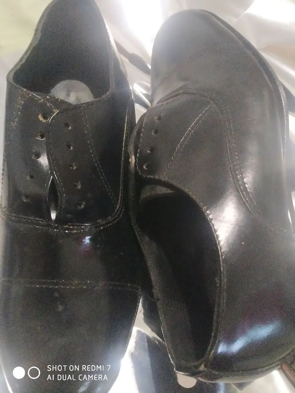 Sapato em couro n. 39