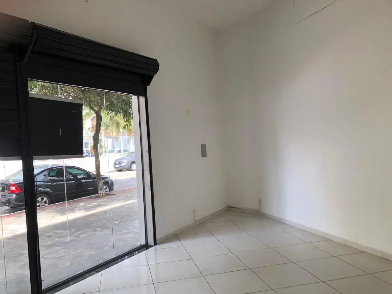 Loja em Jardim Camburi - Próximo ao Supermercado Carone - Foto 5