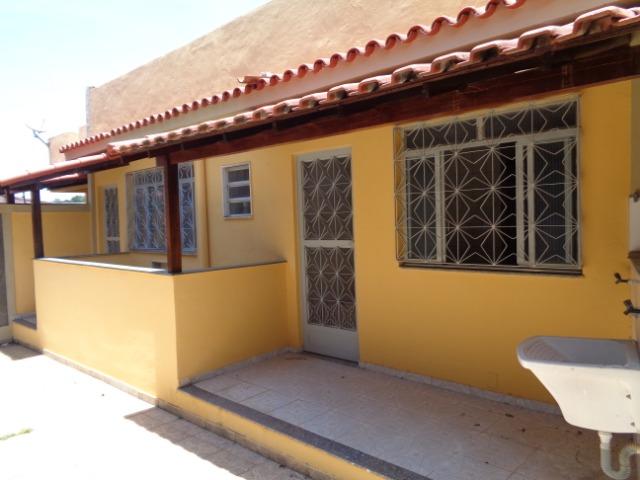 Alugo ótima casa no centro de Japeri - Foto 3