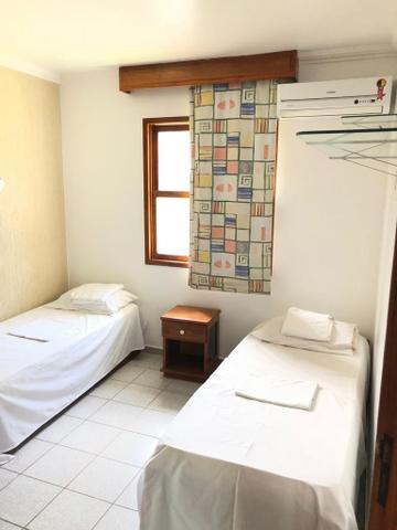 Lindo Apto em Porto Seguro! Ótima localização! - Foto 2