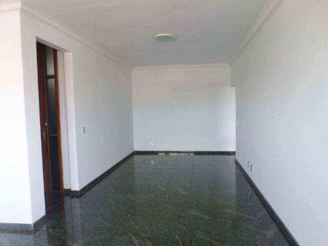 Apartamento no Edf. Rio Negro