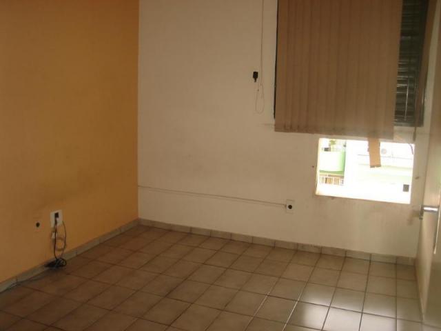 Apartamento no Edf. Cannes - Foto 6