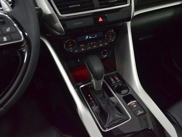 Eclipse Cross HPE-S 1.5 16V 165cv Aut. zero Km - Foto 9