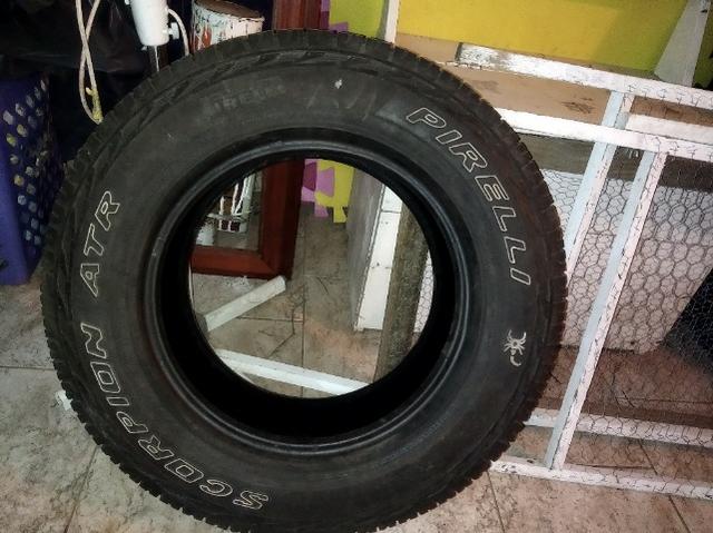 Pneu de camionete - Foto 3