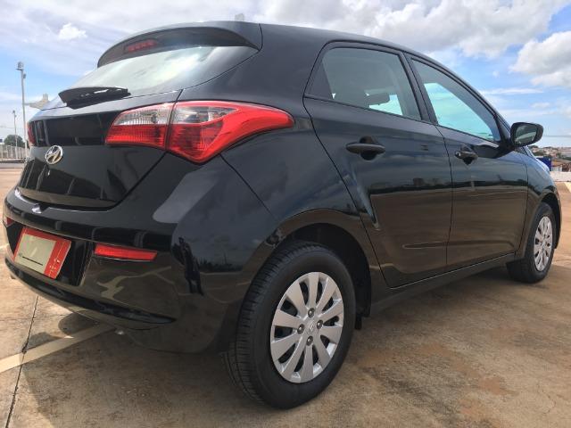 Hyundai Hb20 1.0 36mil km Impecável Ipva 2019 Pago Pneus Cabelo Completo Som no Volante - Foto 2