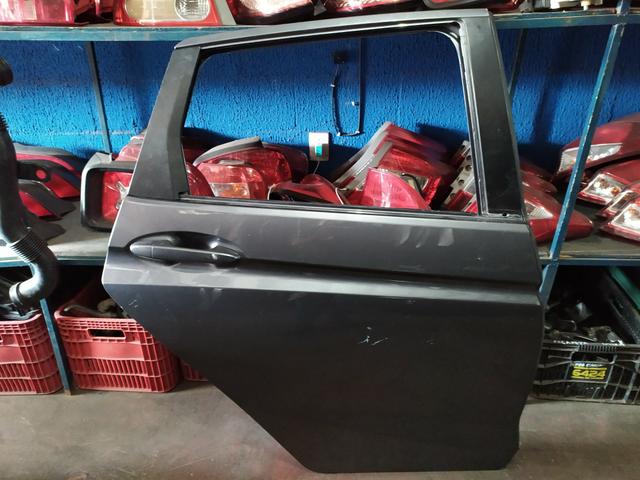 Porta traseira direita Honda Fit