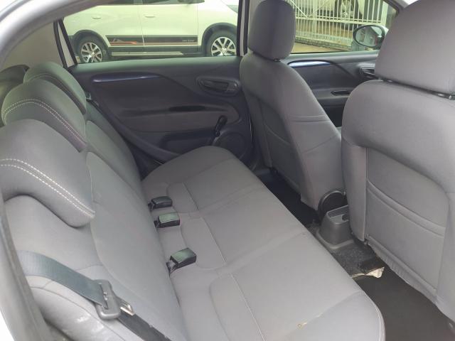 PUNTO 2011/2012 1.4 ATTRACTIVE ITALIA 8V FLEX 4P MANUAL - Foto 2