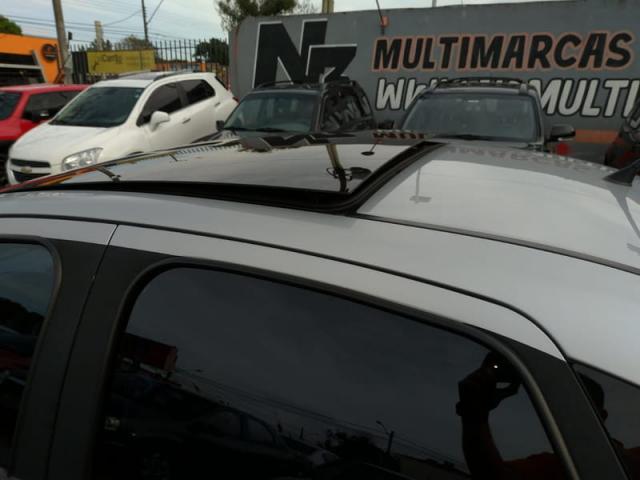 FIAT GRAND SIENA ESSENCE DUAL 1.6 FLEX 2013 com Teto Solar - Foto 13