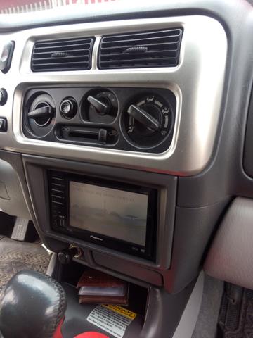 Vende Pajero Sport 2.8 2006 fone= - Foto 6