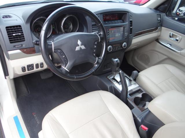 MITSUBISHI PAJERO 3.2 HPE 4X4 16V DIESEL 4P - Foto 8