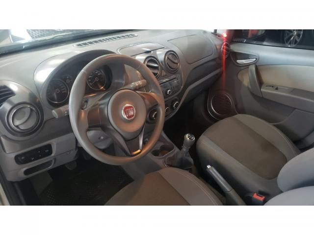 FIAT PALIO ESSENCE 1.6 FLEX 16V 5P - Foto 9