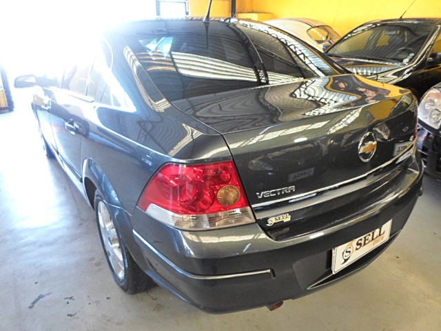 GM - Vectra Elegance 2008 Manual - Foto 12