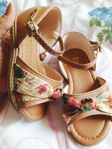sandalia emilia infantil