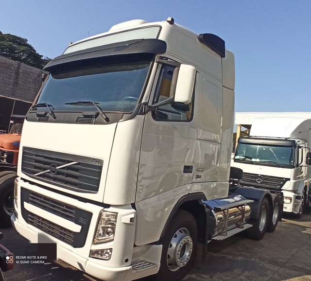 VOLVO FH. 2009 6X2. GLOBETROTTER. FINANCIA