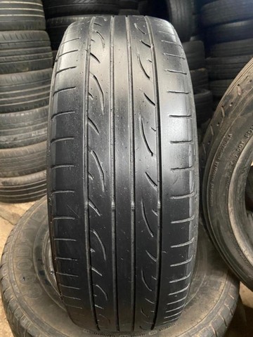 Pneus 195/65/15 Dunlop meia vida sem defeitos (não são riscados)