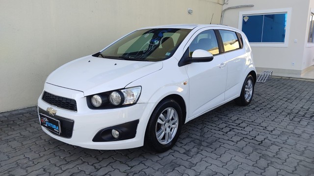 GM CHEVROLET SONIC 1.6 LT COMPLETO 2014   TOP DE LINHA 