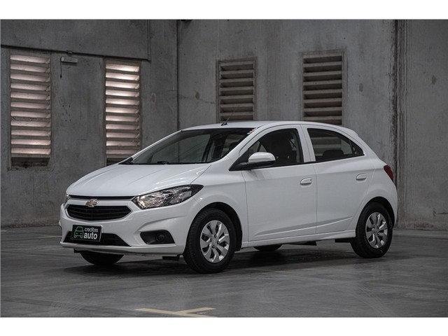 CHEVROLET ONIX 2018 1.0 MPFI LT 8V FLEX 4P MANUAL