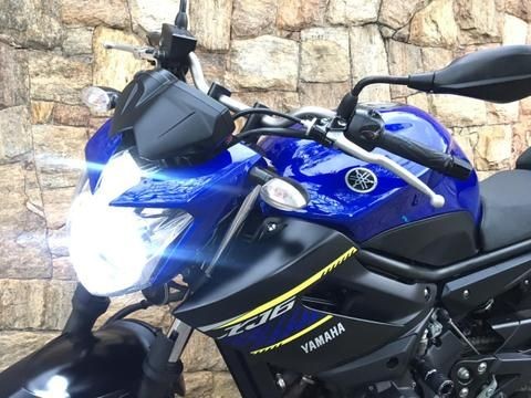 Yamaha XJ6 N 2018 - Foto 2