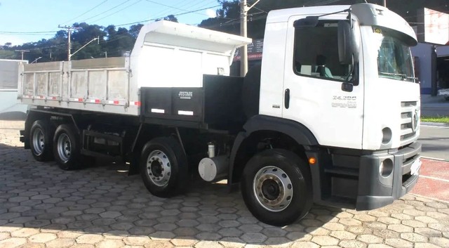 REPASSANDO VOLKSWAGEN CONSTELLATION 24-280 4 EIXOS