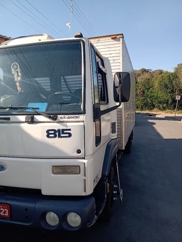 VENDO FORD CARGO 815E * 