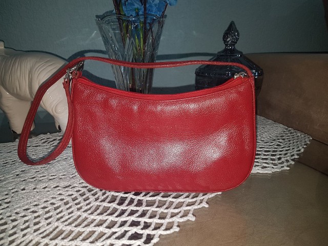 red bottom bolsas