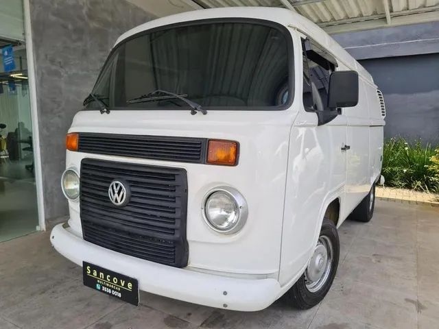 VOLKSWAGEN KOMBI FURGAO 2014